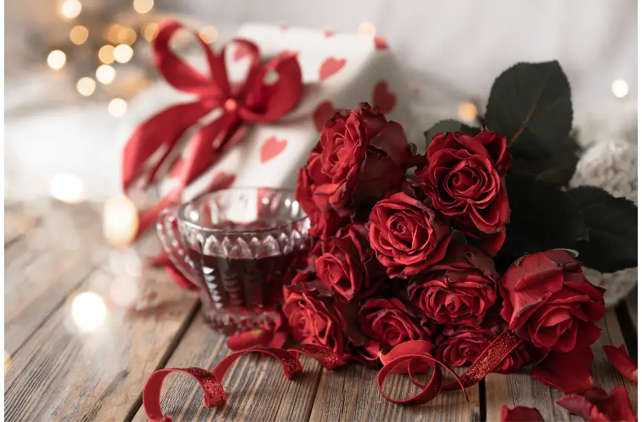 Heartfelt Moments Flower Bouquet for Love