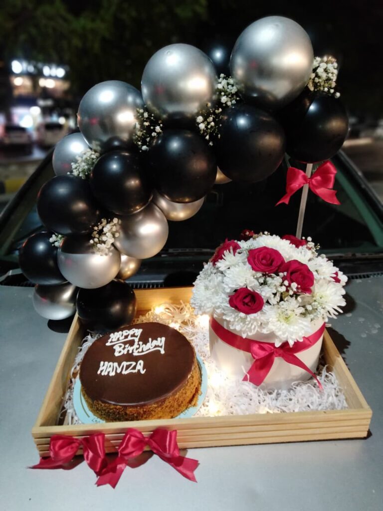 Amour Bouquet & Cake